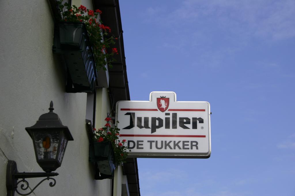 Hcr De Tukker Hotel Westdorpe Eksteriør billede
